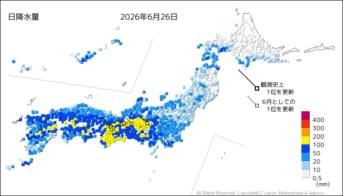 日本のアメダス日降水量の図