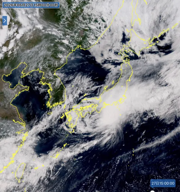 2026年6月27日15時の日本周辺の衛星可視画像