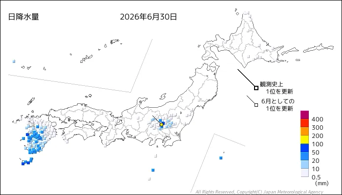 日本のアメダス日降水量の図