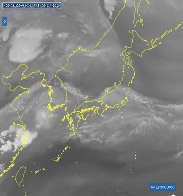 2026年7月4日18時の日本周辺の衛星水蒸気画像
