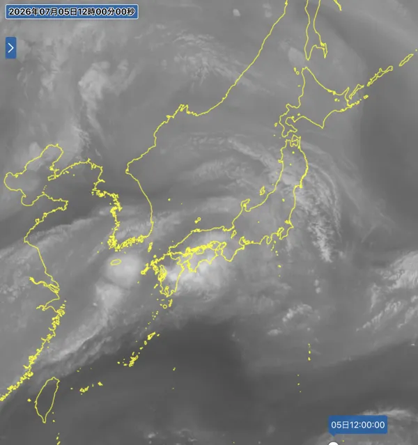 2026年7月5日12時の日本周辺の衛星水蒸気画像