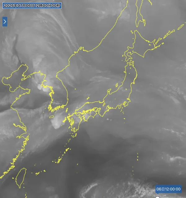 2026年7月6日12時の日本周辺の衛星水蒸気画像