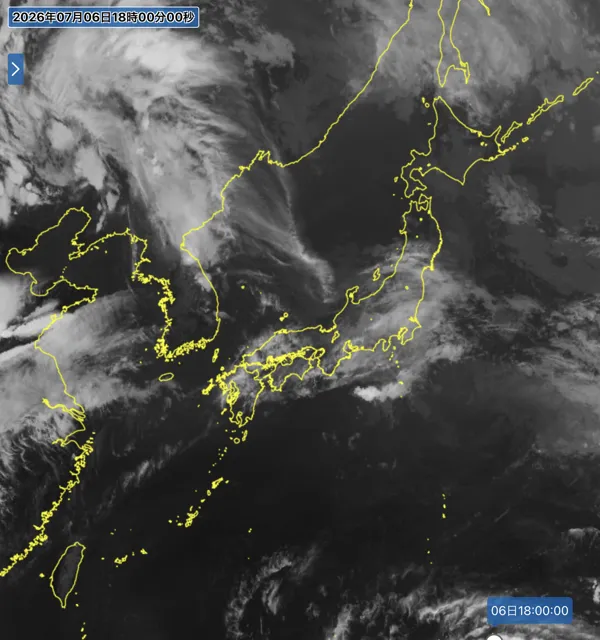 2026年7月6日18時の日本周辺の衛星赤外画像