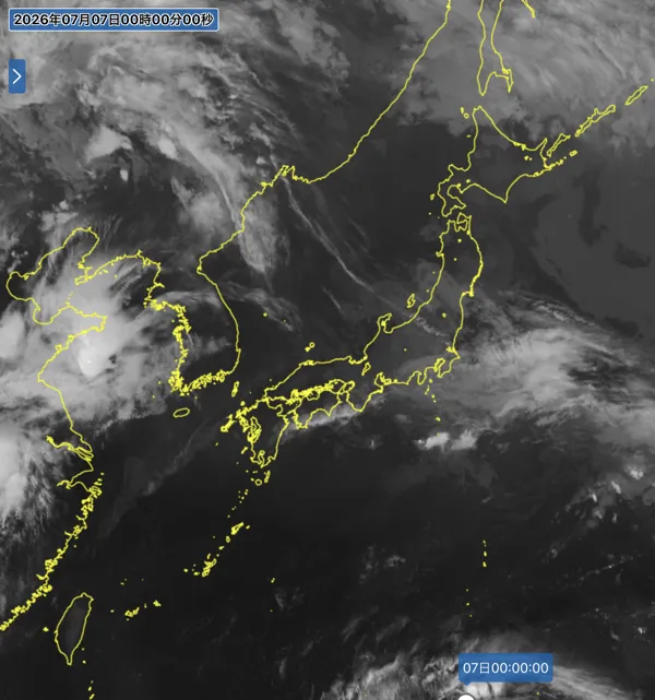 2026年7月6日24時の日本周辺の衛星赤外画像