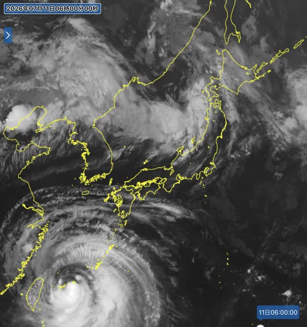 2026年7月11日6時の日本周辺の衛星赤外画像