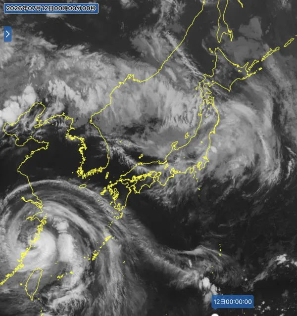 2026年7月11日24時の日本周辺の衛星赤外画像