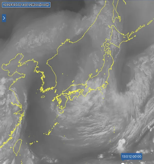 2026年7月13日12時の日本周辺の衛星水蒸気画像