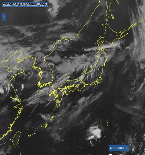 2026年7月17日3時の日本周辺の衛星赤外画像