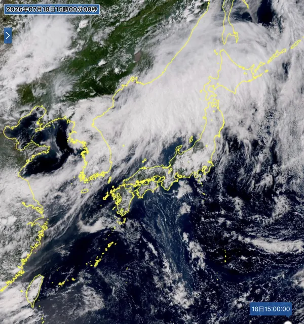 2026年7月18日15時の日本周辺の衛星可視画像