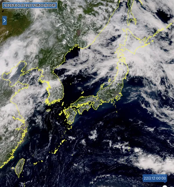2026年7月22日12時の日本周辺の衛星可視画像