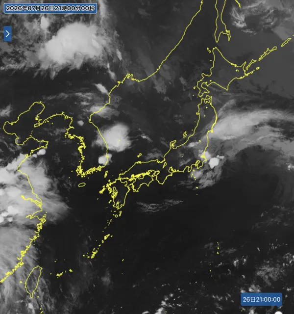 2026年7月26日21時の日本周辺の衛星赤外画像