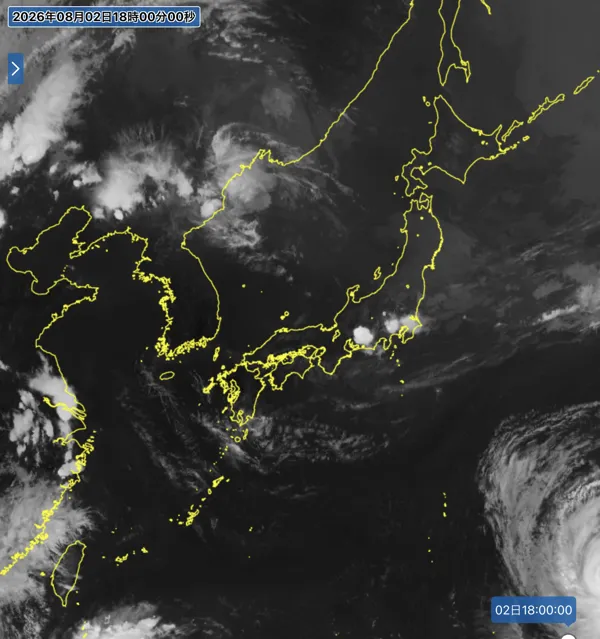 2026年8月2日18時の日本周辺の衛星赤外画像
