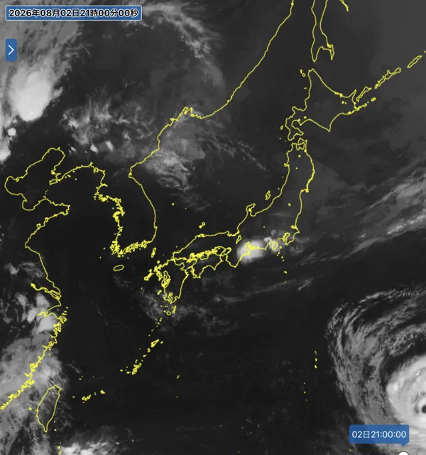 2026年8月2日21時の日本周辺の衛星赤外画像