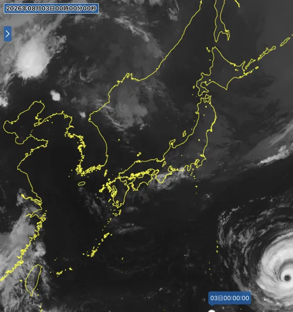 2026年8月2日24時の日本周辺の衛星赤外画像