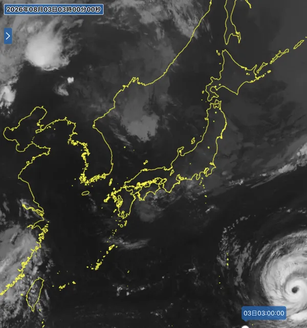 2026年8月3日3時の日本周辺の衛星赤外画像