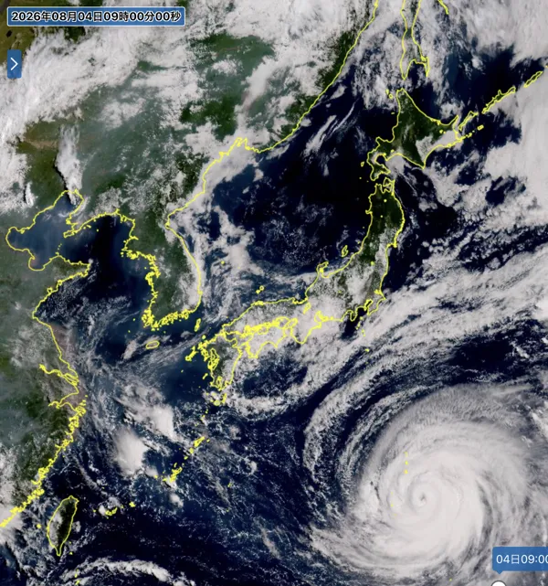 2026年8月4日9時の日本周辺の衛星可視画像