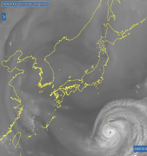 2026年8月4日12時の日本周辺の衛星水蒸気画像