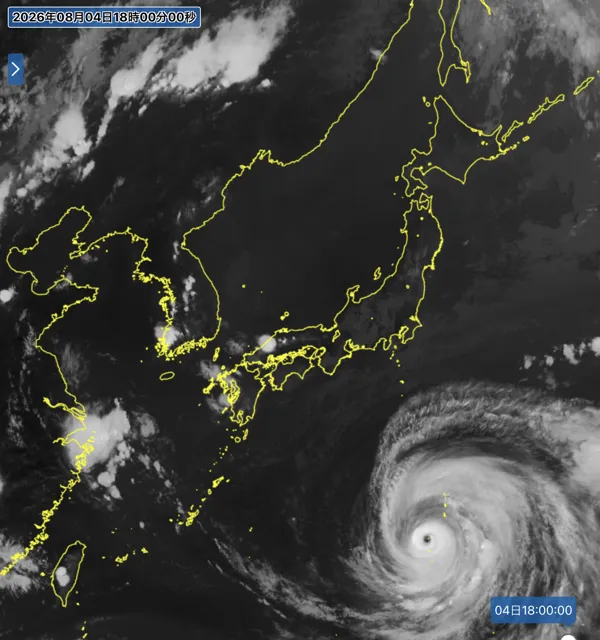 2026年8月4日18時の日本周辺の衛星赤外画像