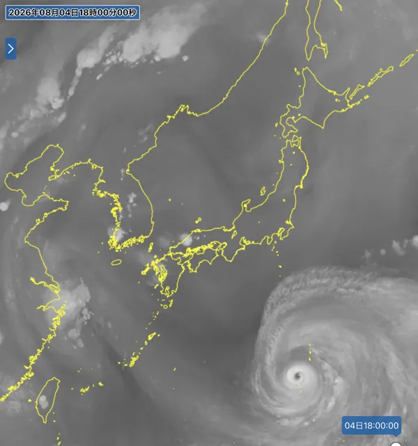 2026年8月4日18時の日本周辺の衛星水蒸気画像