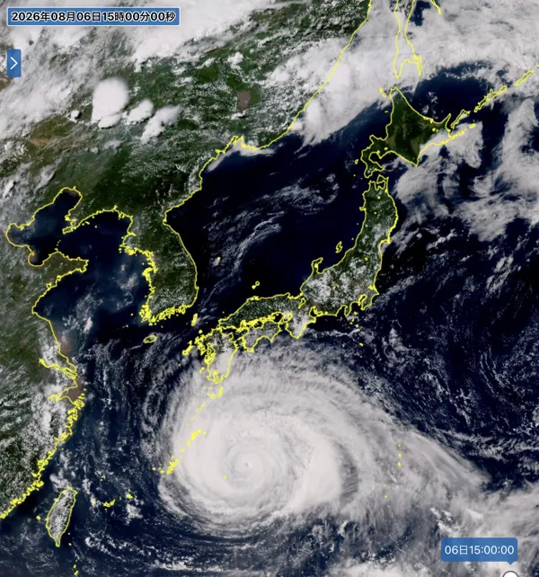 2026年8月6日15時の日本周辺の衛星可視画像