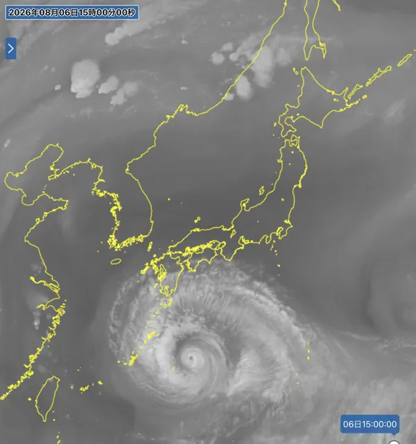 2026年8月6日15時の日本周辺の衛星水蒸気画像