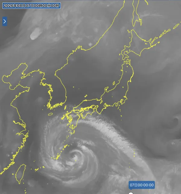 2026年8月6日24時の日本周辺の衛星水蒸気画像