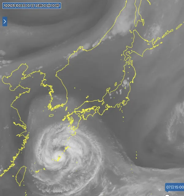 2026年8月7日15時の日本周辺の衛星水蒸気画像