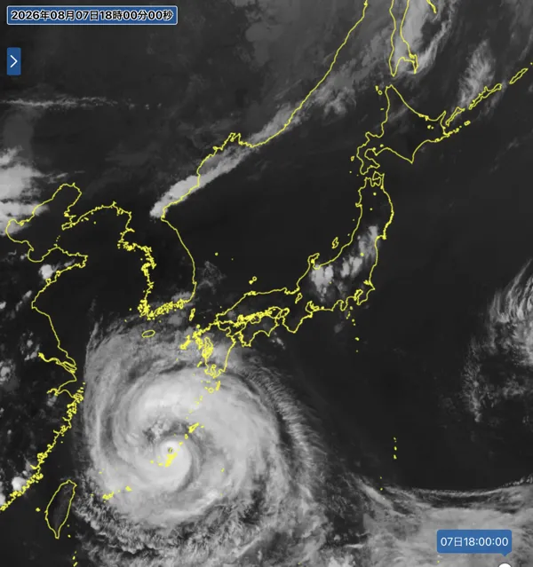 2026年8月7日18時の日本周辺の衛星赤外画像