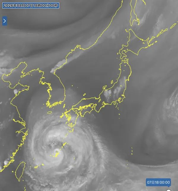 2026年8月7日18時の日本周辺の衛星水蒸気画像