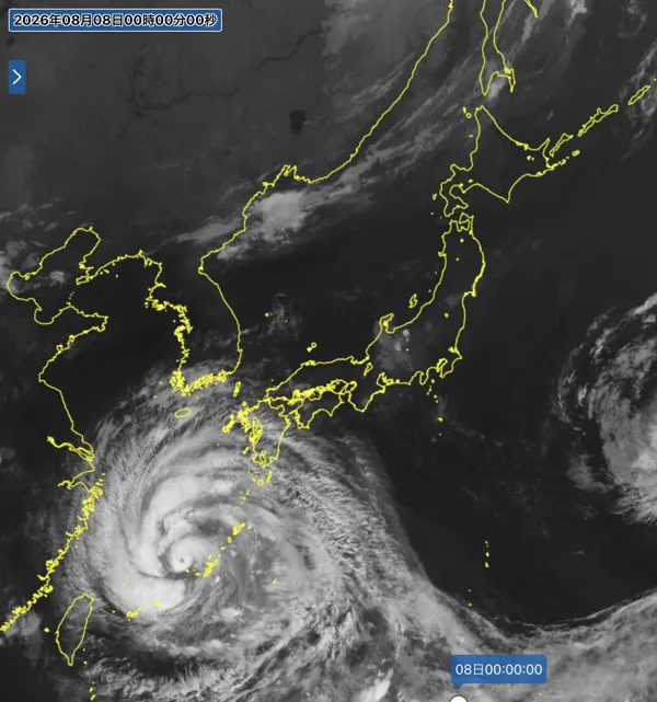2026年8月7日24時の日本周辺の衛星赤外画像