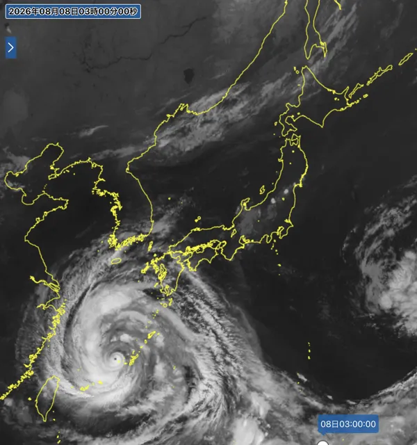 2026年8月8日3時の日本周辺の衛星赤外画像