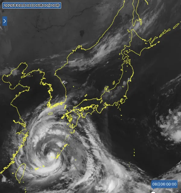 2026年8月8日6時の日本周辺の衛星赤外画像