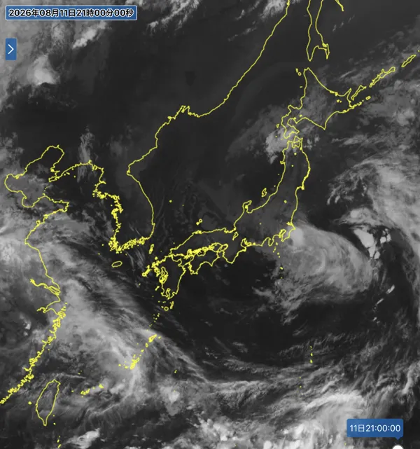 2026年8月11日21時の日本周辺の衛星赤外画像