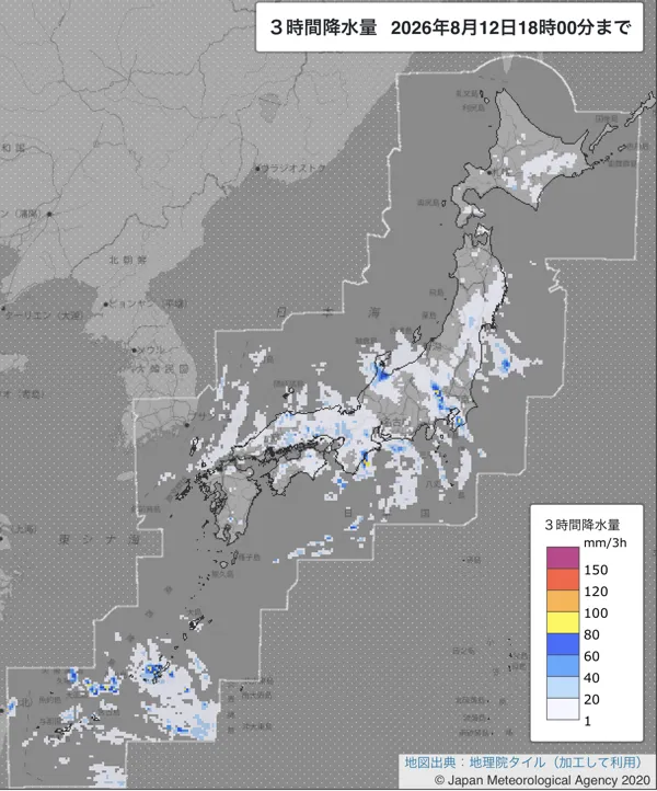 2026年8月12日15〜18時の日本周辺の3時間解析降水量