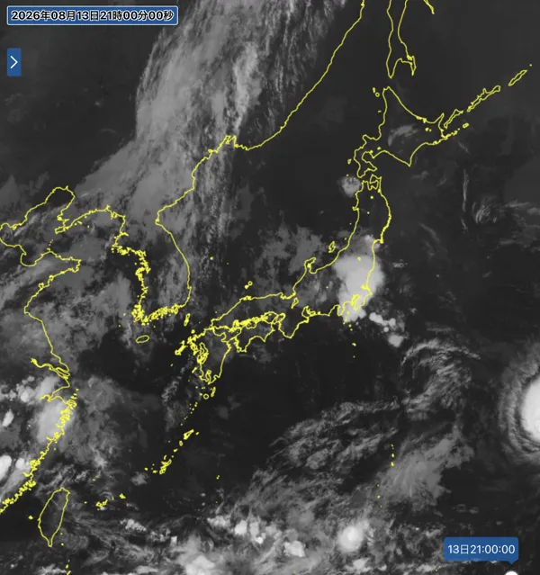 2026年8月13日21時の日本周辺の衛星赤外画像