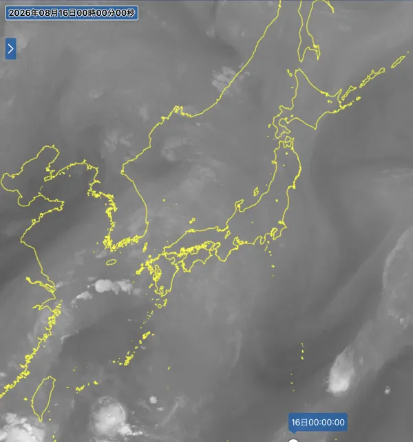 2026年8月15日24時の日本周辺の衛星水蒸気画像