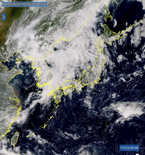 2026年8月17日12時の日本周辺の衛星可視画像