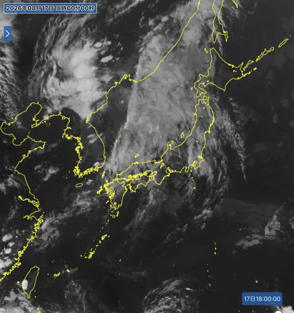 2026年8月17日18時の日本周辺の衛星赤外画像