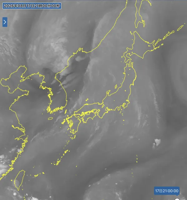 2026年8月17日21時の日本周辺の衛星水蒸気画像