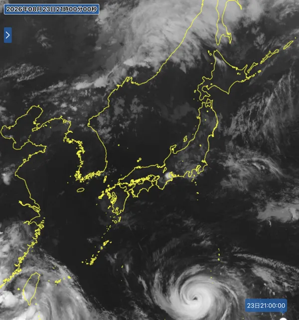 2026年8月23日21時の日本周辺の衛星赤外画像