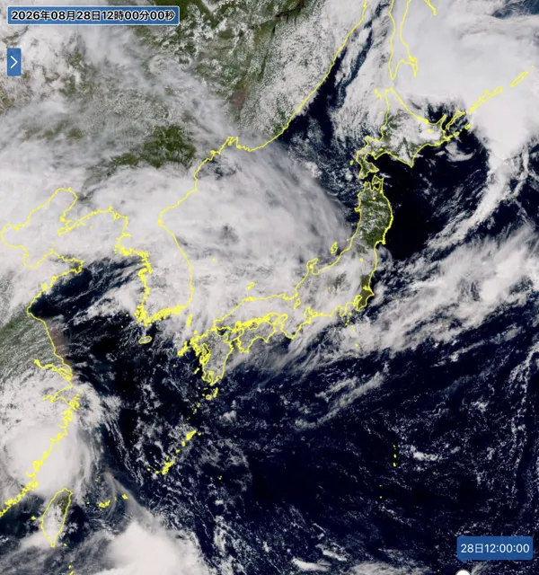 2026年8月28日12時の日本周辺の衛星可視画像