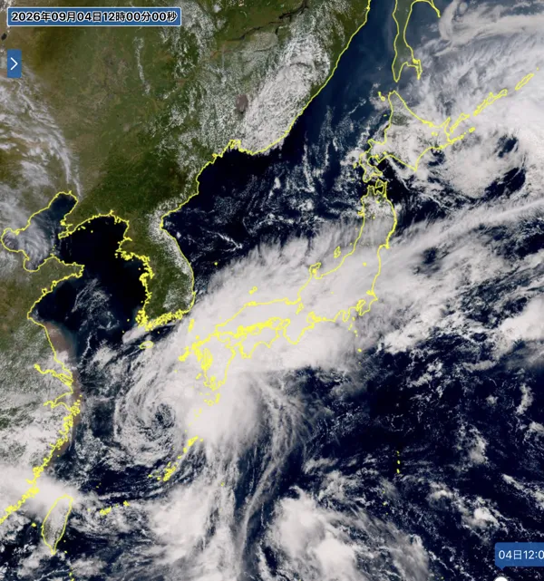 2026年9月4日12時の日本周辺の衛星可視画像