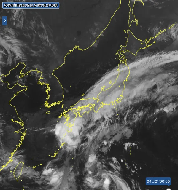 2026年9月4日21時の日本周辺の衛星赤外画像