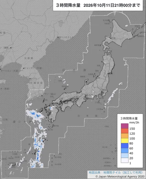 2026年10月11日18〜21時の日本周辺の3時間解析降水量