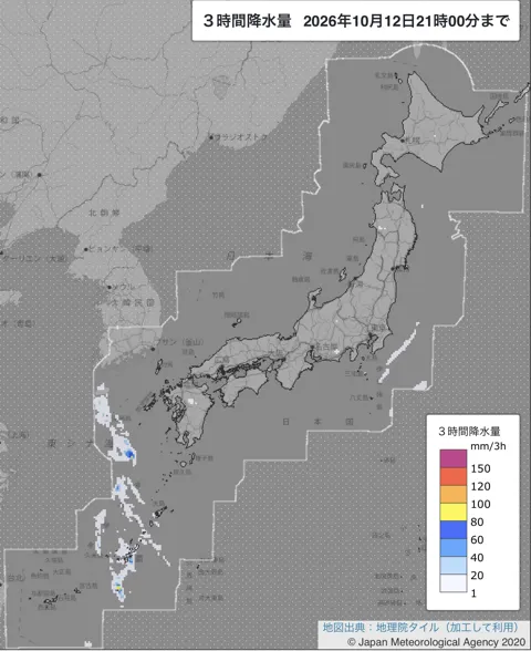 2026年10月12日18〜21時の日本周辺の3時間解析降水量