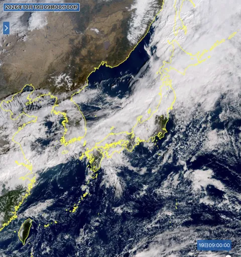 2026年10月19日9時の日本周辺の衛星可視画像
