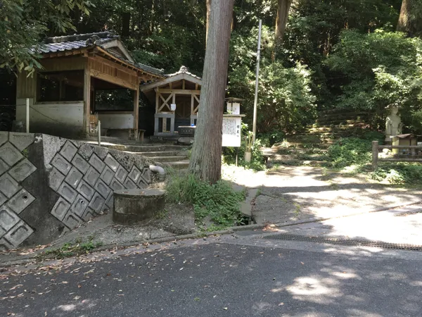 明星池の全景写真